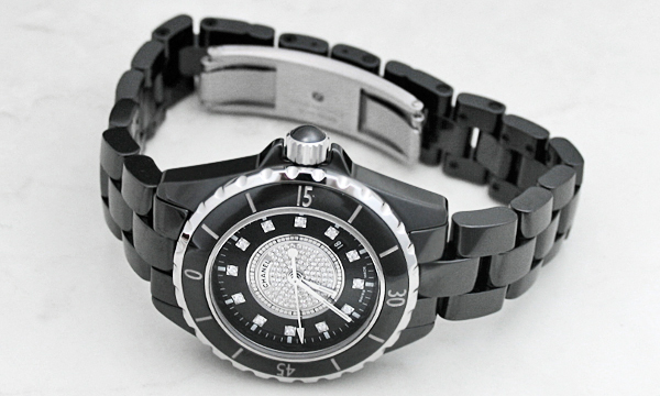 シャネル  Ｊ１２ ３３ H2122