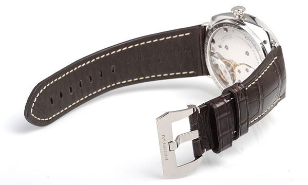 大好評のパネライ ラジオミール ３デイズ プラティーノ ４７ｍｍ  PAM00373