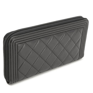 シャネル財布 CHANEL ラウンドファスナー BOY CHANEL/ボーイシャネル ラムスキン キルティング マトラッセ ブラック A68733