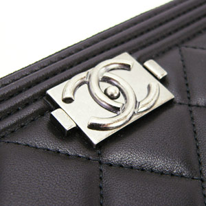 シャネル財布 CHANEL ラウンドファスナー BOY CHANEL/ボーイシャネル ラムスキン キルティング マトラッセ ブラック A68733
