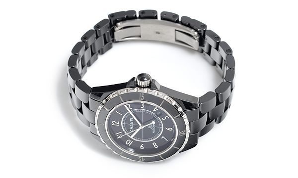 シャネル  Ｊ１２ ４２ H2980