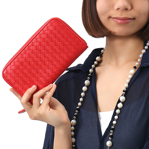 ボッテガヴェネタ  BOTTEGA VENETA 長財布 イントレチャート 【INTRECCIATO】 ニューレッド 114076 V001N 6524 レディース