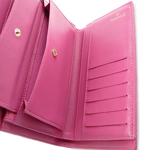 シャネル財布CHANEL シャネル 三つ折り マトラッセ キルティング ラムレザー フューシャピンク A31506 LAMB FUXIA PINK