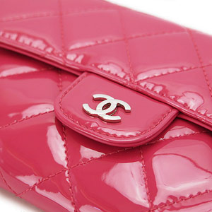 シャネル財布 CHANEL シャネル 三つ折り マトラッセ キルティング パテントレザー ピンク A31506 PATENT PK/SV