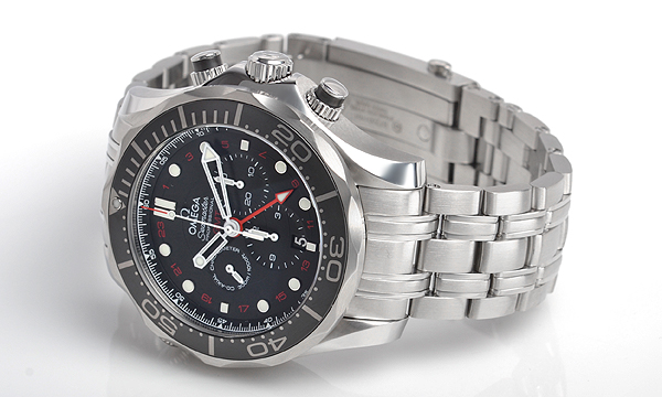 オメガ シーマスター ダイバー300M コーアクシャルGMT クロノグラフ44MM 212.30.44.52.01.001