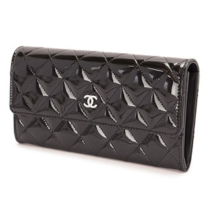 シャネルCHANEL 財布 二つ折りフラップ マトラッセ/キルティング パテントレザー ブラック×SV A50096 PATENT BKSV
