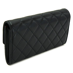 シャネル 財布 CHANEL 二つ折りフラップ キルティング マトラッセ ラムレザー ブラック/SV A50096 Y01480 C3906