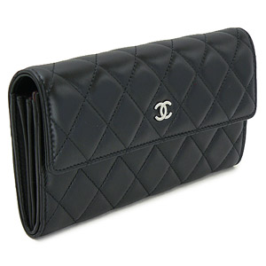 シャネル 財布 CHANEL 二つ折りフラップ キルティング マトラッセ ラムレザー ブラック/SV A50096 Y01480 C3906