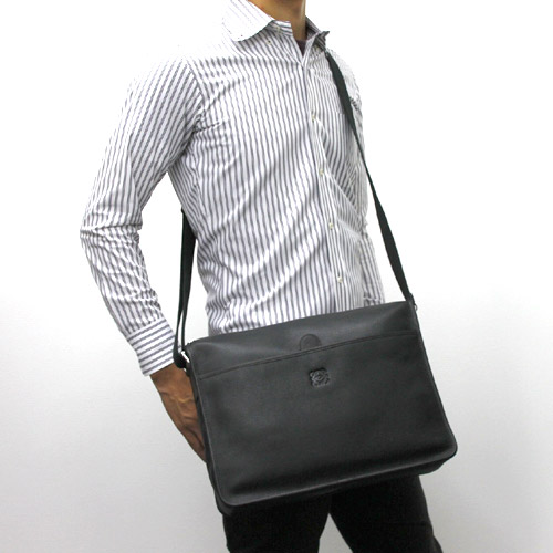 ロエベ LOEWE アマソナ カーフレザー ショルダーバッグ ブラック&シルバー 32326.B29.1100