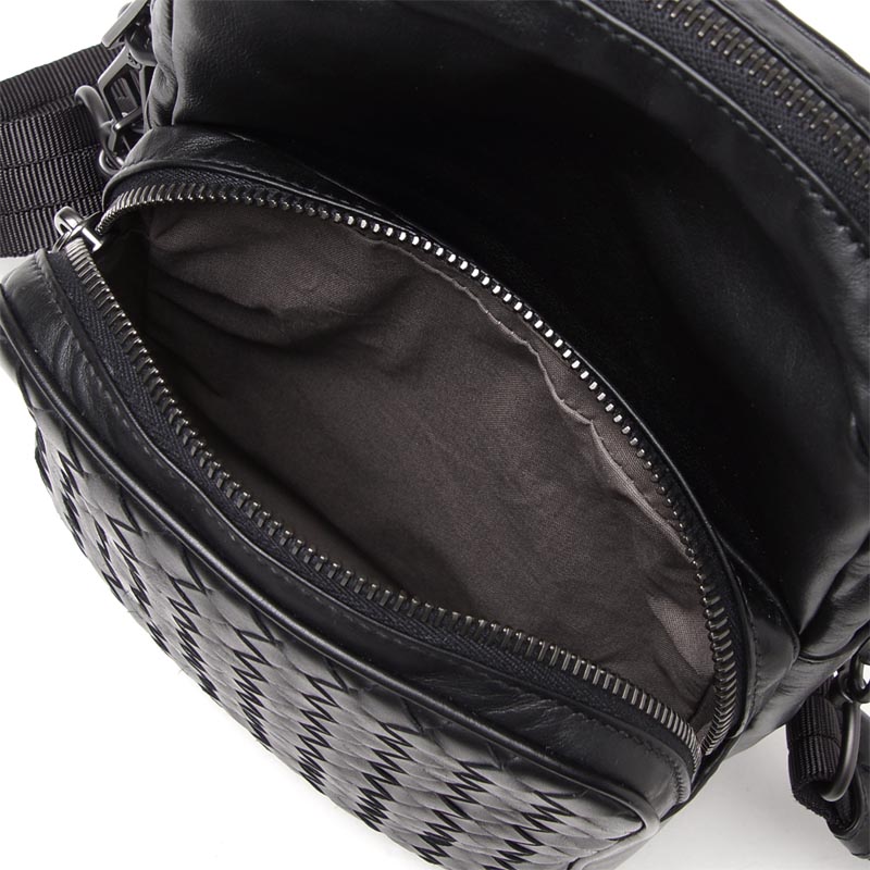 ボッテガヴェネタ/BOTTEGA VENETA ショルダーバッグ EXTRA LIGHT ネロ ブラック系 407385 vaxt1 1000 メンズ