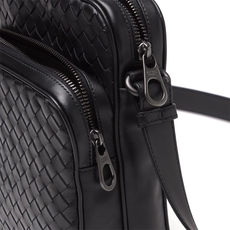 ボッテガヴェネタ/BOTTEGA VENETA ショルダーバッグ VN NERO ブラック系 407649 v4651 1000 メンズ
