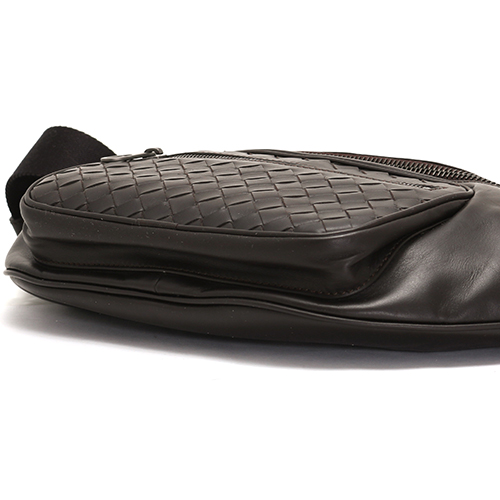 ボッテガヴェネタ BOTTEGA VENETA ウエストバッグ イントレチャート 【INTRECCIATO】 モロブラウン 222310 VQ121 1375 メンズ