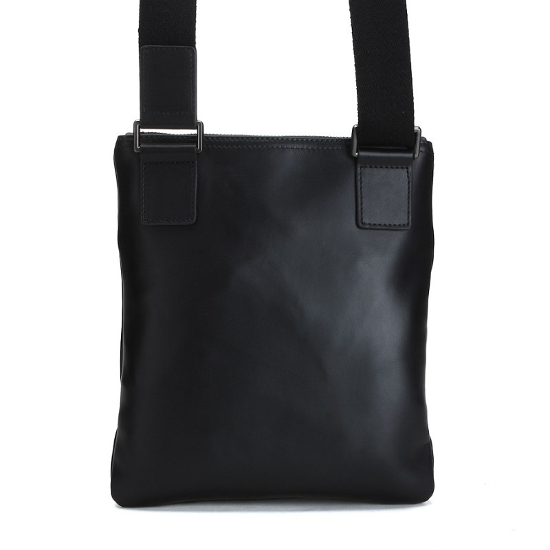Bottega Veneta  カーフ ショルダーバッグブラック39930-9BK