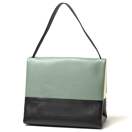 セリーヌ/CELINE/ レザー ショルダーバッグ/ALL SOFT /Almond17218 3pia 29lm【秋冬】 レディース