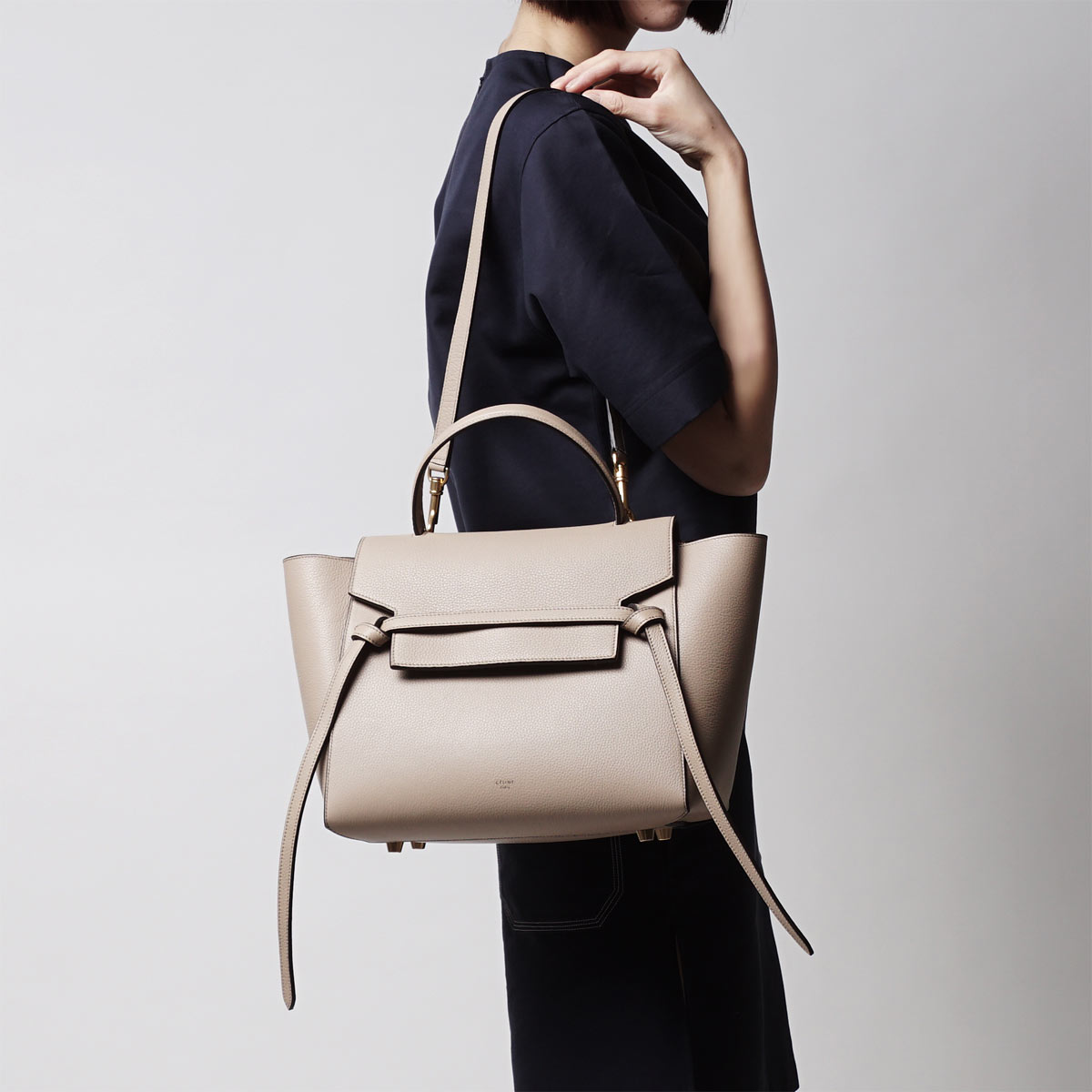 セリーヌ/CELINE/ ハンドバッグ(2WAY仕様)/Belt Bag LEATHER /Dune ベージュ系 17610 3xvm 03un レディース