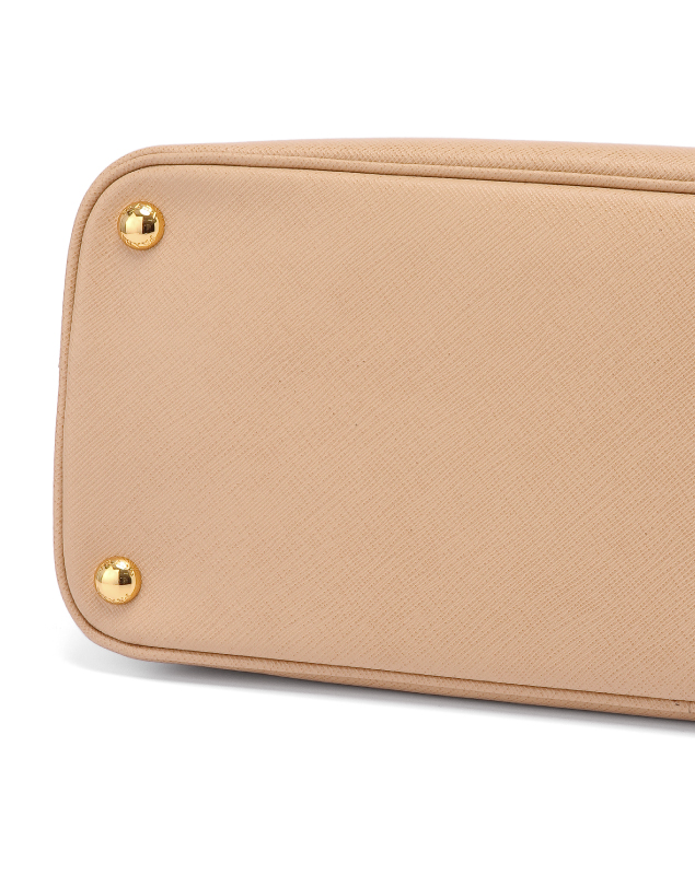 プラダ バッグ SAFFIANO LUX ハンドバッグ NOISETTE BL0812 NZV F0L7A