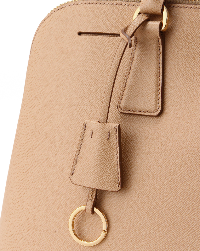 プラダ バッグ SAFFIANO LUX ハンドバッグ NOISETTE BL0812 NZV F0L7A