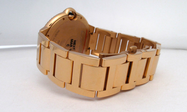 ブランドカルティエ  バロンブルー ４２ｍｍ WE9008Z3