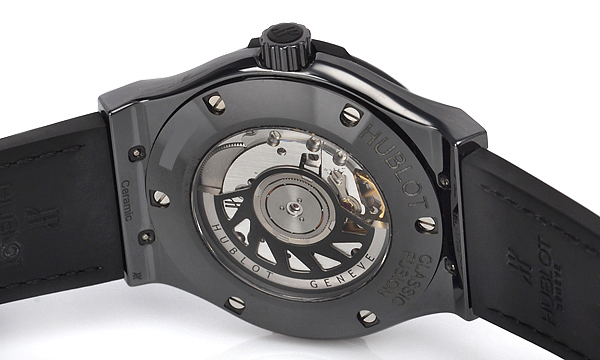 ウブロ クラシックフュージョン ブラックマジック セラミック４２ｍｍ 542.CM.1170.LR.1104