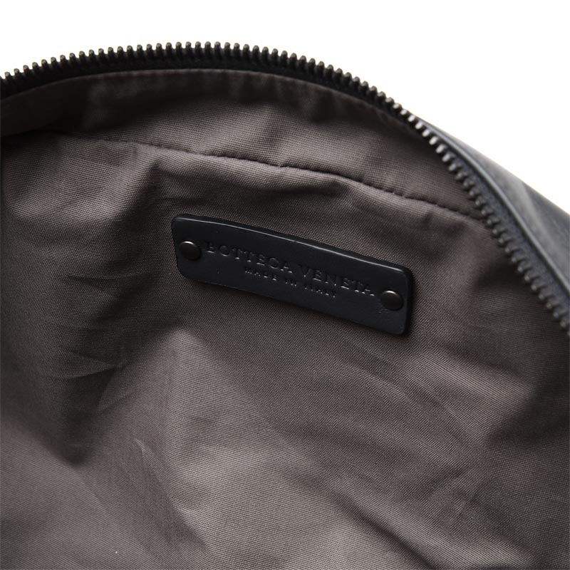 ボッテガヴェネタ ボディバッグ/ウエストバッグ/LEGGERO /アルドアーズ グレー系361013 vq121 2186 メンズ