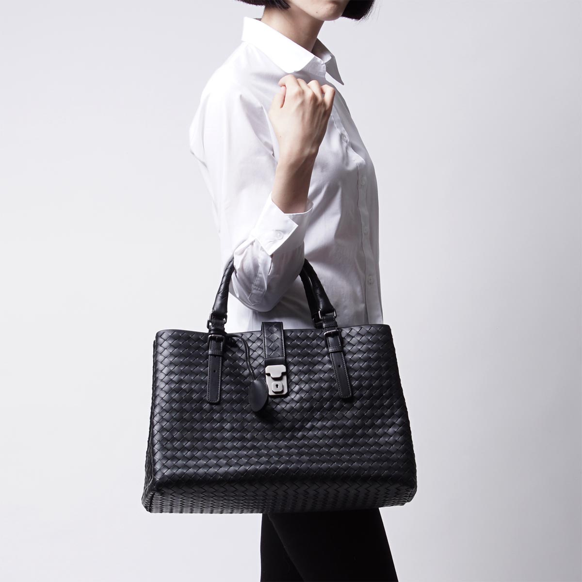 ボッテガヴェネタ/BOTTEGA VENETA/ ハンドバッグ/ローマ/LEGGERO /ネロ ブラック系171265 vq130 1000 レディース