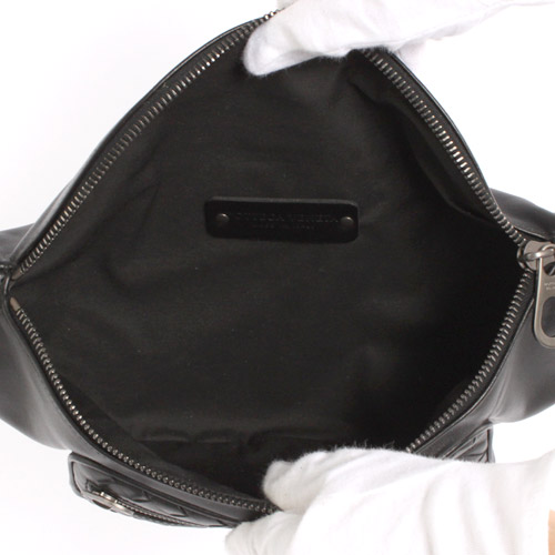 ボッテガヴェネタ/BOTTEGA VENETA バッグ メンズ イントレチャートウエストバッグ ブラック 222310-V4644-1000