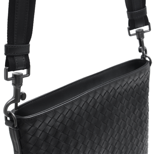 ボッテガヴェネタ BOTTEGA VENETA ショルダーバッグ イントレチャート 【INTRECCIATO】 ブラック 276357 V465C 1000 メンズ