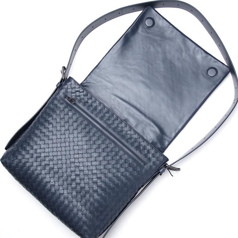 ボッテガヴェネタ/BOTTEGA VENETA  ショルダーバッグ LEGGERO プリュッセ ブルー系 406275 vq131 4058 メンズ