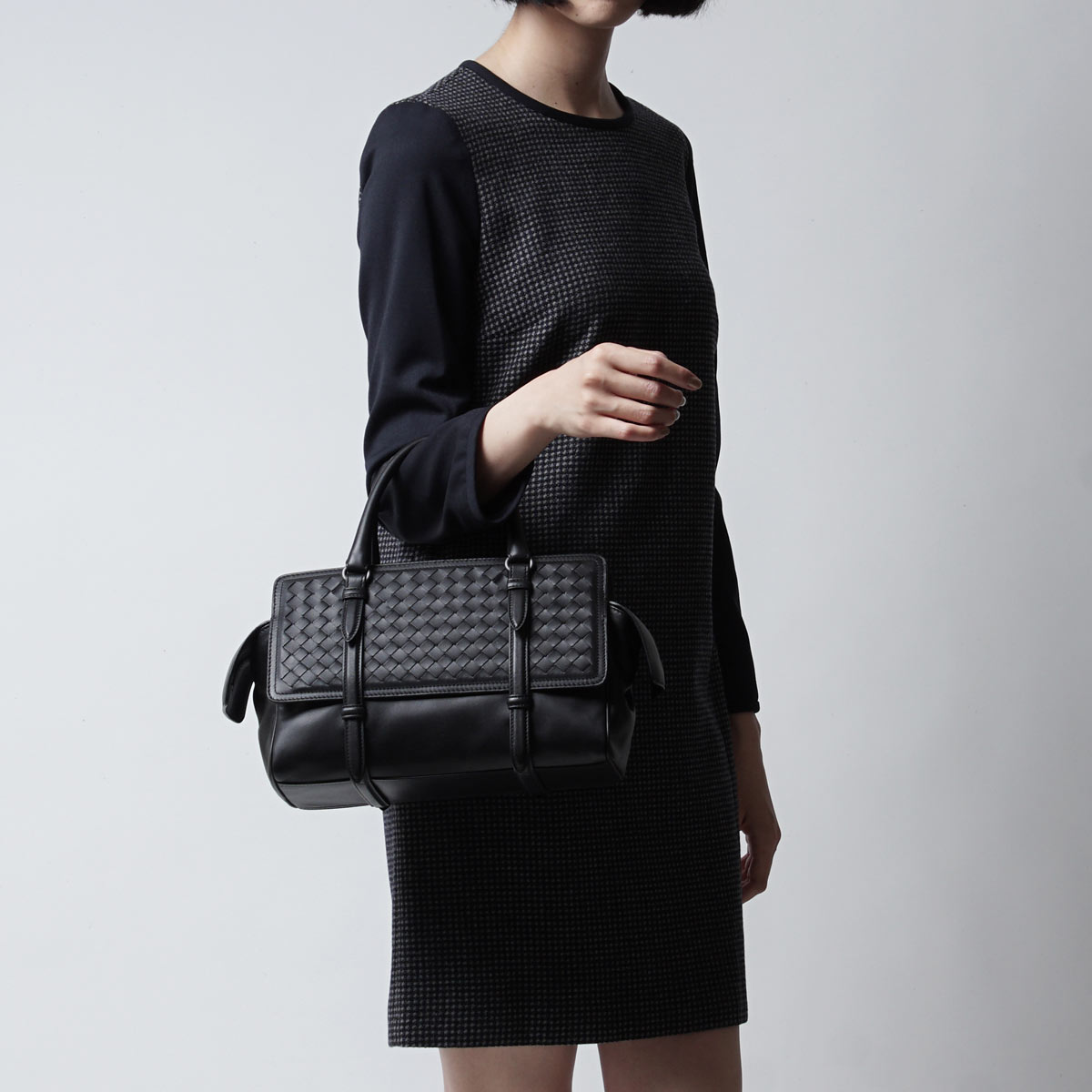ボッテガヴェネタ/BOTTEGA VENETA ハンドバッグ/NAPPA /ネロ ブラック系396448 vauq1 1000 レディース