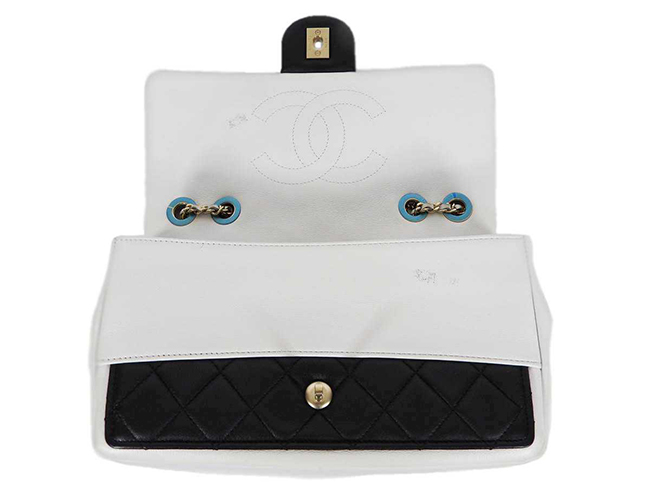 シャネル CHANEL マトラッセ バイカラー Wチェーン チェーンショルダーバッグ A92207