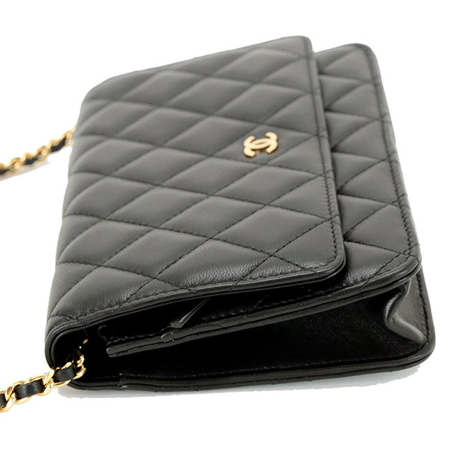 シャネル CHANEL マトラッセ チェーン ウォレット 財布 ブラック レザー A33814