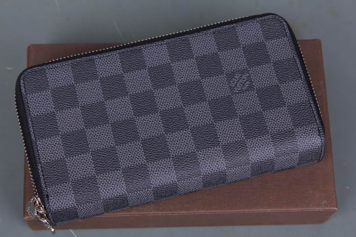 ルイヴィトン 新作ファスナー財布 LOUIS VUITTON ルイヴィトン 2012 ダミエ グラフィット財布 M62732G