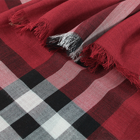 バーバリー BURBERRY ストール シルク混ストール GAUZE GIANT CHK パレードレッドチェック 3954620 CHK:AALKT 6045B PARADE RED CHECK