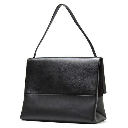 セリーヌCELINE レザーショルダーバッグ オールソフト 17218 3sib 38no ss