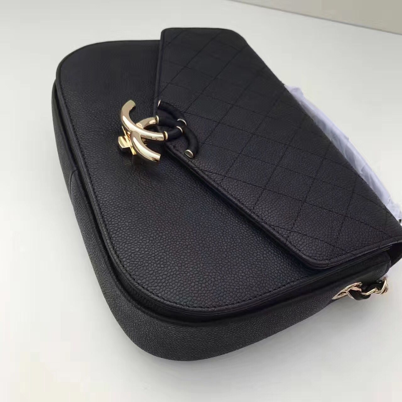 ブランドシャネル  chanel ハンドバッグ　グレインド　カーフスキン　ブラック A93659 Y61153 C0201