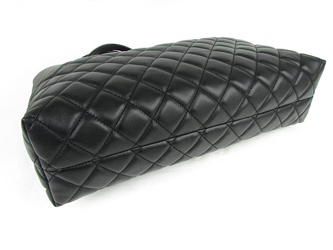 シャネル CHANEL チェーントートバッグ ブラック レザー A652210
