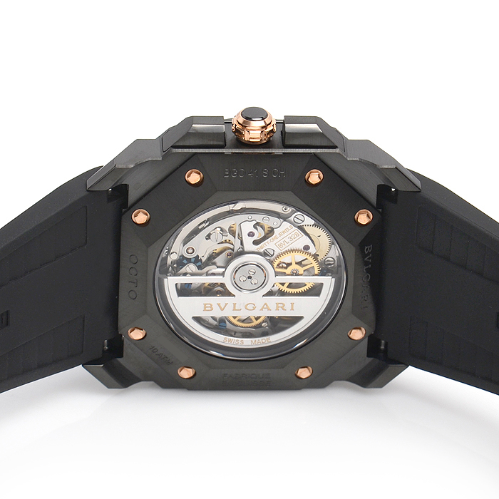 ブルガリ オクト ウルトラネロ クロノグラフ BGO41BBSVDCH