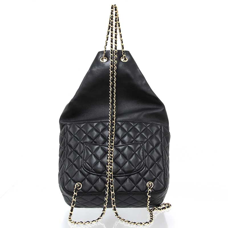 CHANEL シャネル バックパック マトラッセ ココマーク リュックサック デイバッグ ブラック ゴールドカラー金具 ラムスキン A94430