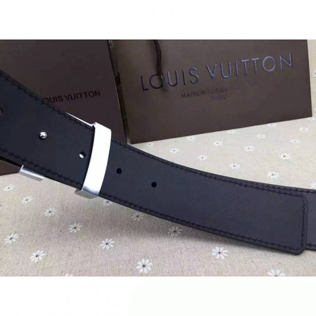 ルイヴィトン サンチュール・LV イニシャル 40MM  M9896T