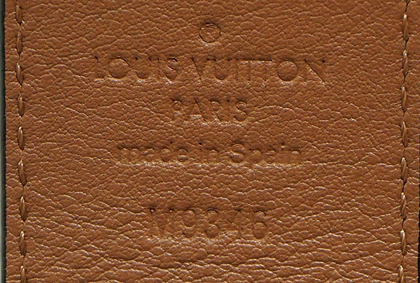 ルイ ヴィトン モノグラム サンチュール LV イニシアル ピラミッド リバーシブル 黒 ブラック 茶 ブラウン 40MM ベルト M9346V