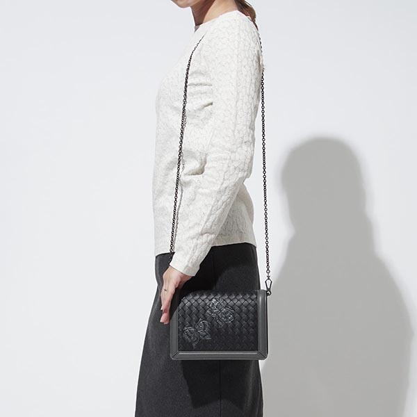 ボッテガヴェネタ BOTTEGA VENETA クラッチバッグ 2WAY レディース レザー 本革 ギフト プレゼント 蝶 チョウ 490085 vcl61 1064 ミニ モンテベッロ NAPPA