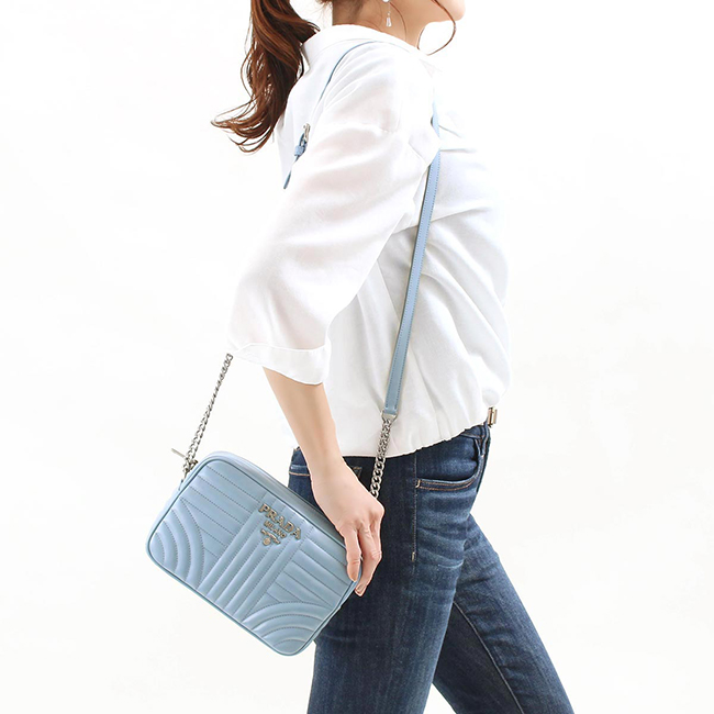 プラダ ショルダーバッグ ソフトカーフ/SOFT CALF インプントゥーレ/IMPUN アストラールブルー 1BH083 2D91 F0CO4 VIOI レディース