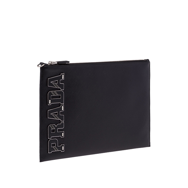 プラダ クラッチバッグ メンズ PRADA 2NG001 2EDJ F0002 SAFFIANO CHARAC ドキュメントホルダー ロゴ レザー