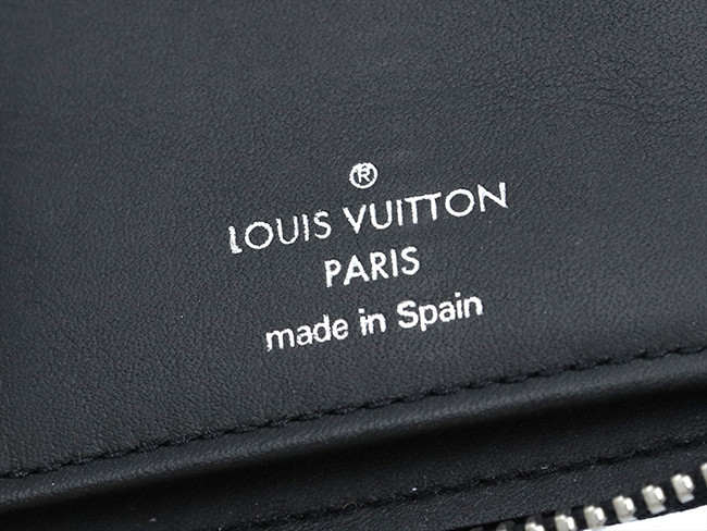 ルイヴィトン ジッピー ウォレット ヴェルティカル 長財布 LV サークル トリヨン レザー M67767