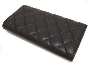シャネル キャビアスキン フラップ 長財布/黒×ブラックメタル a80758