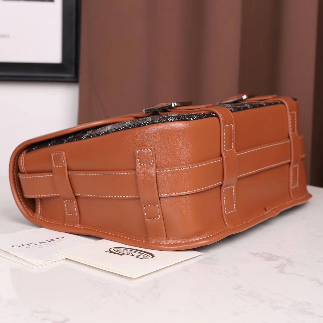 GOYARD ベルヴェデール ユニセックス ショルダーバッグ ブラック/ブラウン×シルバー金具 Goyard2020011