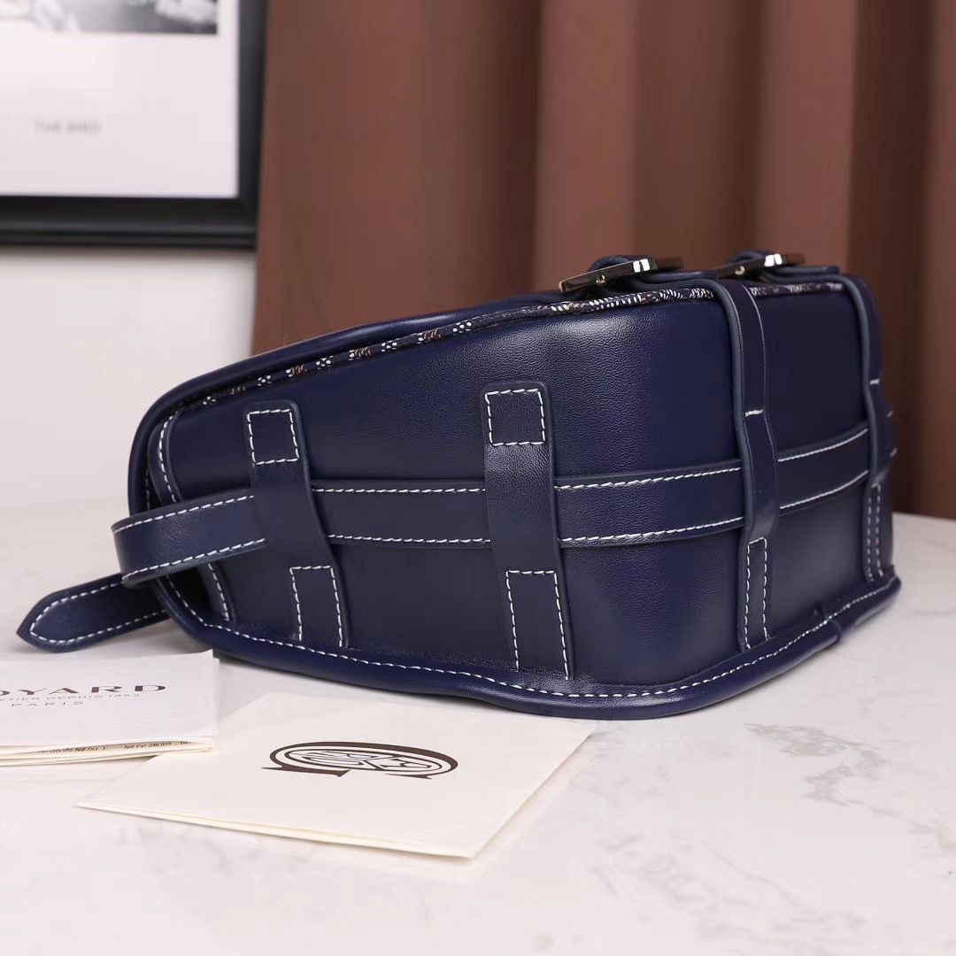 GOYARD ベルヴェデール ユニセックス ショルダーバッグ ネイビー×シルバー金具 Goyard2020014