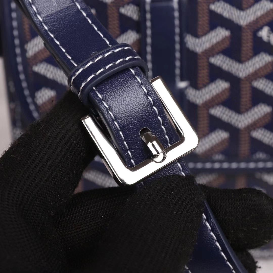 GOYARD ベルヴェデール ユニセックス ショルダーバッグ ネイビー×シルバー金具 Goyard2020014