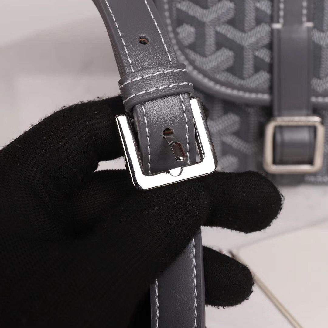 GOYARD ゴヤール ベルヴェデール ユニセックス ショルダーバッグ グレー×シルバー金具 Goyard2020016