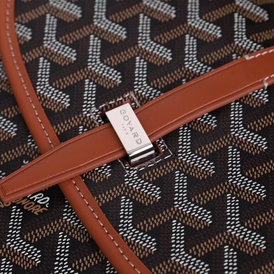 GOYARD ベルヴェデール SAC BELVEDELE 2 PM  レザー  ショルダーバッグ Goyard2020045